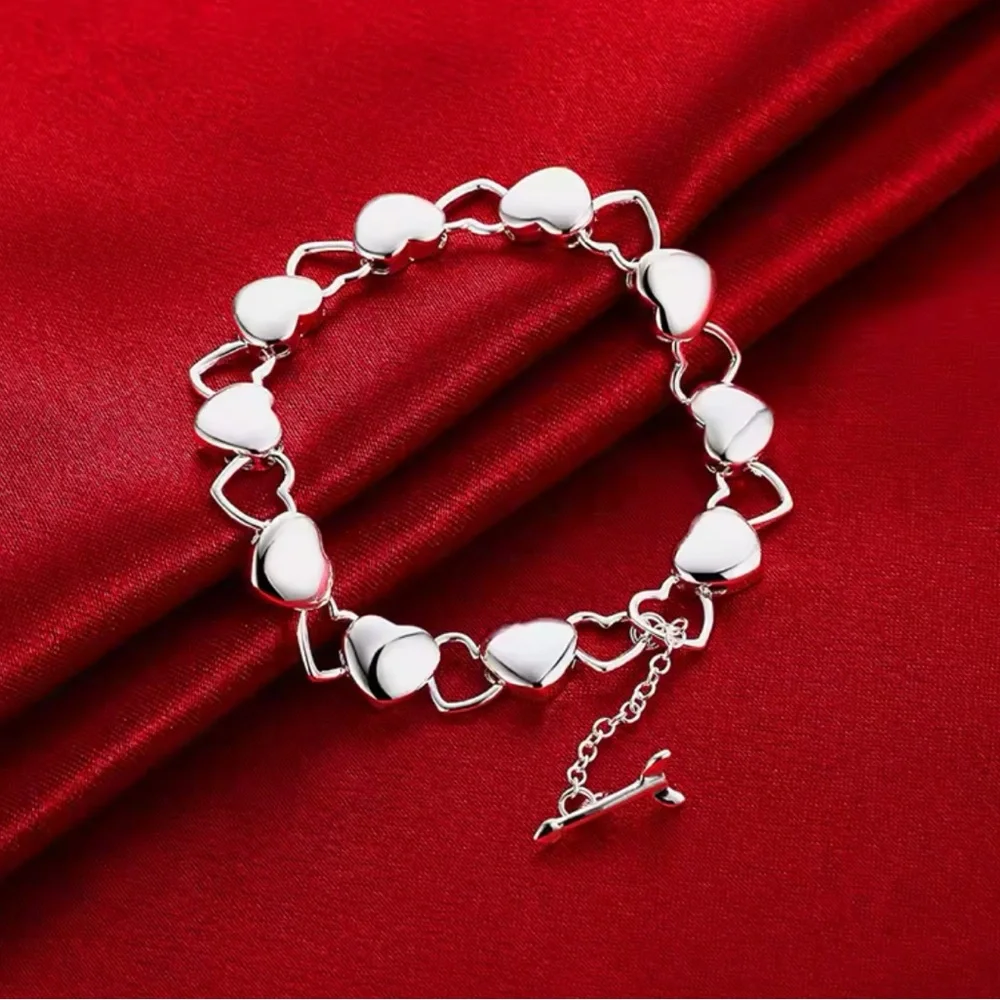Sterling Silverver Heart Bracelet - Picture 1 of 1